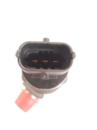 RAMPA INYECTORA OPEL ZAFIRA B (2)