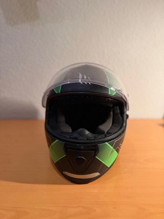 Casco MT Helmets Negro y Verde