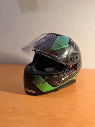 Casco MT Helmets Negro y Verde