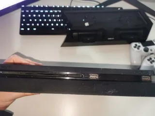 Lote PS4 (PlayStation 4) Negra