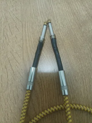 Cable Guitarra/Bajo 8m Trenzado Amarillo