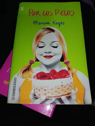 Por Los Pelos (Spanish Edition)