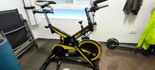 Bicicleta Spinning BH Fitness BI9180