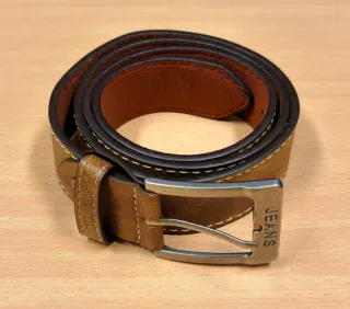 Cinturón Jeans Hebilla Camello 120cm