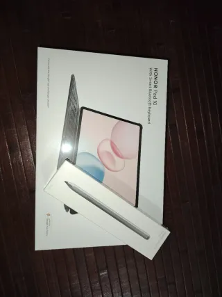 HONOR Pad 10 con Teclado Bluetooth