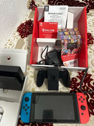 Nintendo Switch con factura (1 mes)