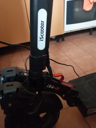 Patinete eléctrico negro IScooter IX4