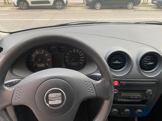 SEAT Ibiza 1.4 75cv 250.000 Km