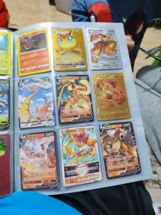 Colección Cartas Pokémon VMAX y V
