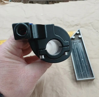 Puño Acelerador Universal