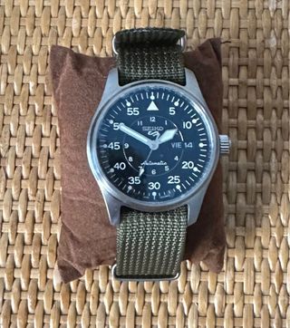 Reloj Seiko 5 Militar Automático