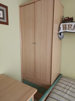 Habitación juvenil madera