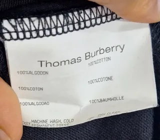 Camiseta Thomas Burberry Negra Talla xl vintage