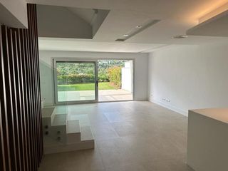 Casa adosada en alquiler en Calahonda en Mijas