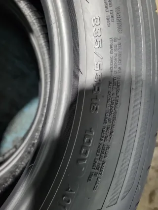 2 Neumáticos 235/55/18 Goodyear