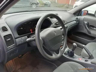 RENAULT LAGUNA AUNTHENTIQUE 1.9 DCI 100 CV