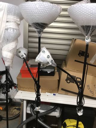 Lote Descanso y Lounge: 5 Sofás,Pufs etc