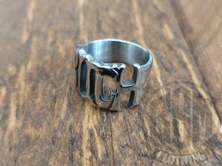 Anello BITCH