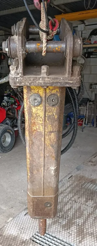 Martillo Hidráulico para Mixta