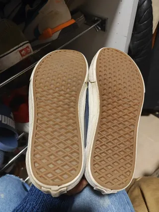 Zapatillas Vans Grises y Blancas