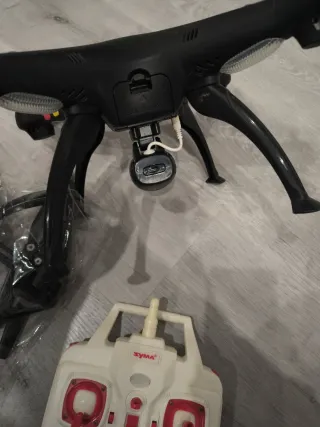 Drone Syma X5C con mando