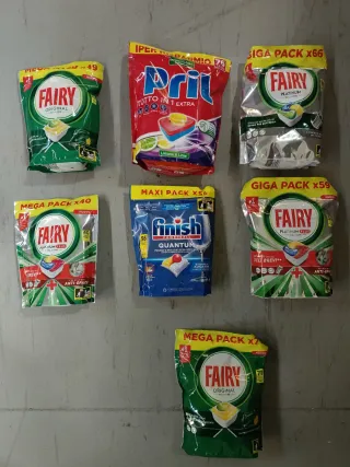 Capsule per lavastoviglie Fairy e Finish