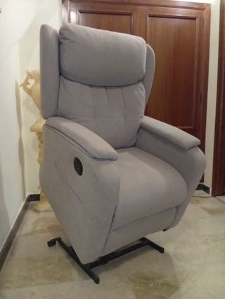 Sillón elevador eléctrico beige