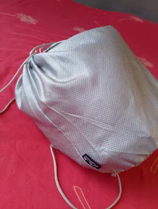 Mochila de porteo ergonómica