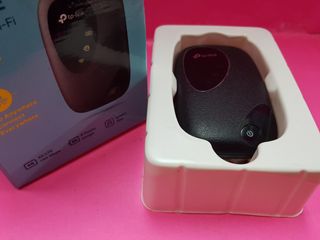 TP-Link M7000 4G LTE Mobile Wi-Fi