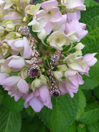 Orecchini pendenti clip zirconi e ametista