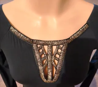 Body elegante negro manga larga