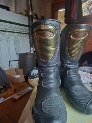 Botas Moto Carretera MDK Negro/Dorado