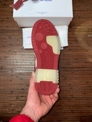 OffWhite Out Of Office OOO ‘Burgundy White’