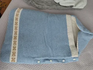 Dos Sacos para bebé de punto y borreguito