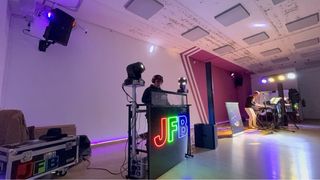 Dj para eventos, Fiestas privadas, BALL SALÓ,Dj