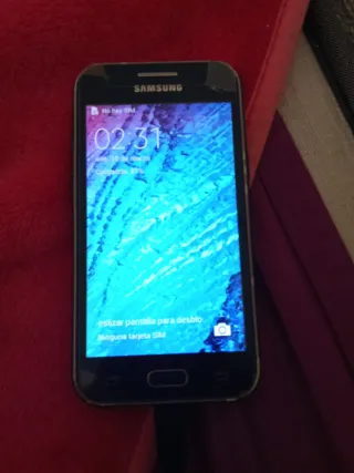 Samsung J1 Negro