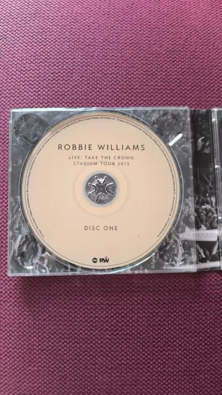 Robbie Williams 3 CD Live Take The Crown Tour