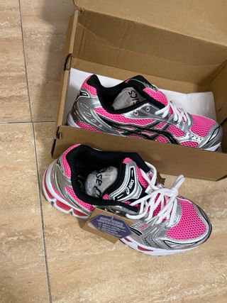 Asics Gel Kayano 14 Pink/Silver Talla 38