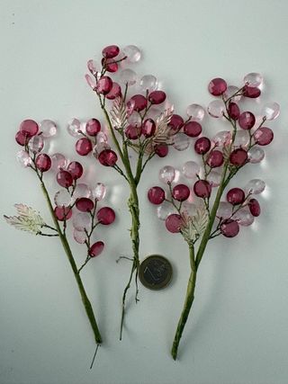 Lote aplicaciones decorativas flores y bayas