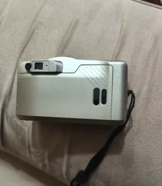 Cámara Samsung Fino 130XL Plata