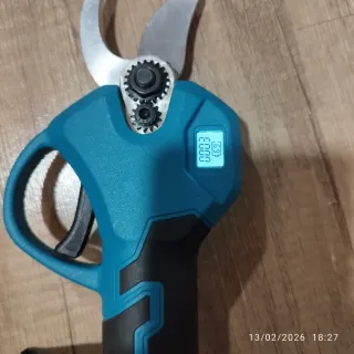 Tijera Eléctrica Makita 18V 6.0Ah