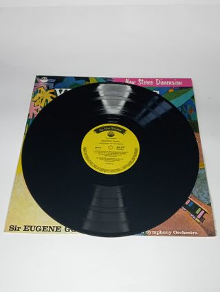 Villa-Lobos - The Little Train Of The Caipira