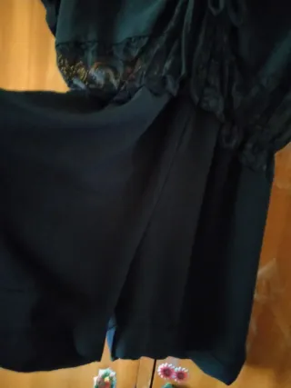 Mono corto mujer negro