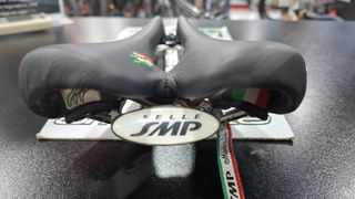 Selim SMP Glider Pele Preto Novo 266x136mm