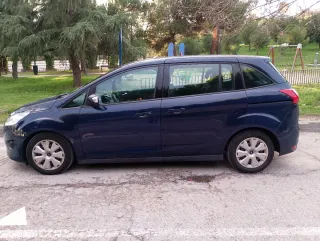 Ford Grand C-MAX 2012