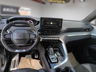 Peugeot 5008 2023 7 plazas