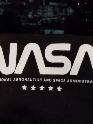 Sudadera H&M NASA Marrón
