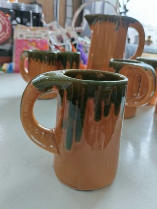 Caraffa in ceramica artigianale vintage