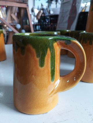 Caraffa in ceramica artigianale vintage