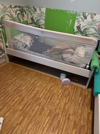Barrera de cama infantil Olmitos 10€ la unidad.